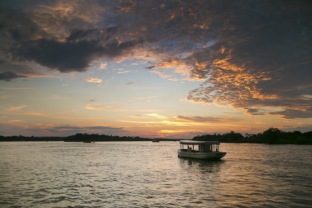 Ilala Lodge Hotel, Zambezi River, Zimbabwe